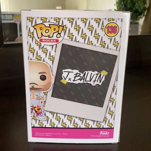 Funko POP! J Balvin limited edition - Picture 2 of 6